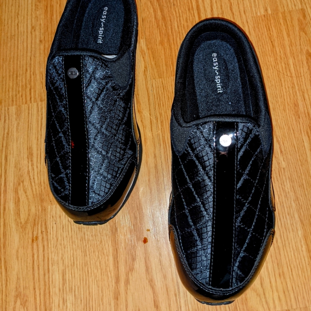 Easy Spirit Travel time slip-on black/silver
